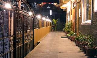 Hotel Basanta inn