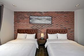 The Marron Hotel