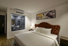 The Marron Hotel