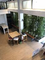 Ploy Hostel