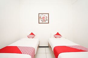 OYO 661 Galaxy Homestay