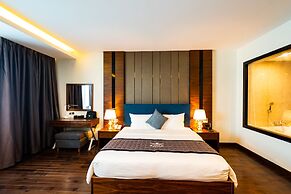 Eagle Hotel