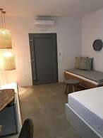 Drimoni Boutique