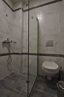 Dafni Plus Hotel