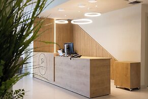 Dafni Plus Hotel
