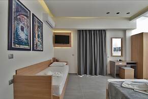 Dafni Plus Hotel