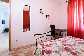 Apartments Salona