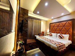 Hotel Makhan Residency