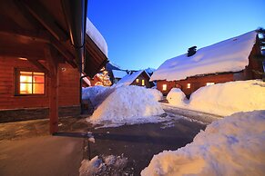Kronau Chalet Resort
