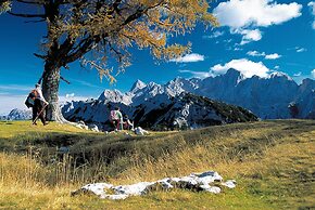 Kronau Chalet Resort
