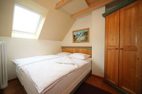 Kronau Chalet Resort