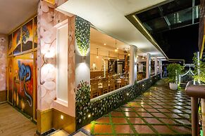 Star Emirates Luxury Resort and Spa, Munnar