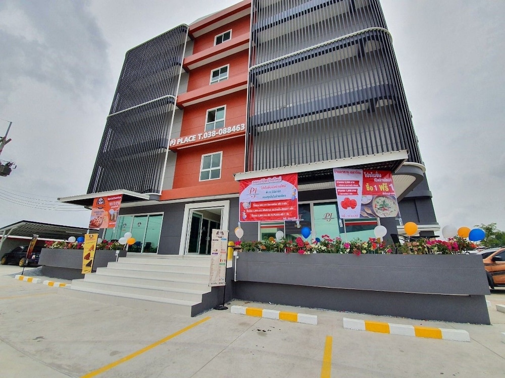 PJ PLACE  Service Apartment