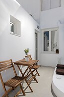 Secret Garden Apartments