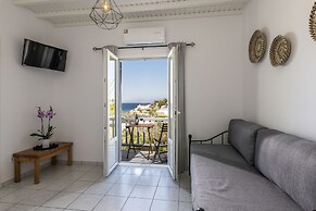 Secret Garden Apartments