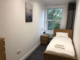 The Broadway Hotel - London Heathrow