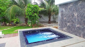 Wind Mill Villa Hotel