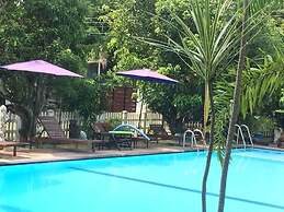 Wind Mill Villa Hotel