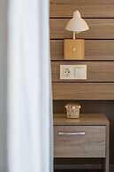 Ilaeira rooms