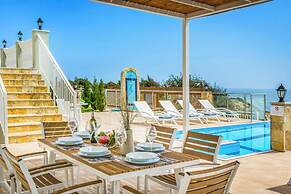 Villa Azure