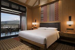 Jinmao Pureal Mountain Lijiang