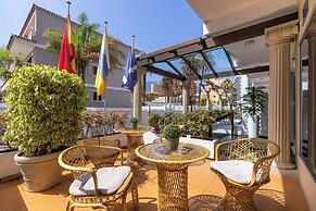 Hotel Don Manolito