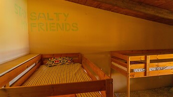 Twin Fin Surf Camp - Hostel