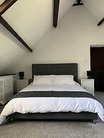 No 6 Bed & Breakfast
