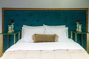 Gold Residences