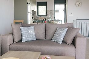Villa Mons & Mare