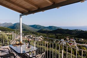 Villa Mons & Mare