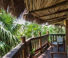 Kanan Tulum Hotel & Spa Adults Only Playground