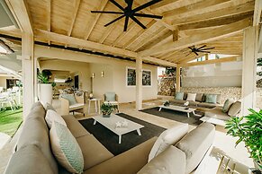 Villa Long Beach