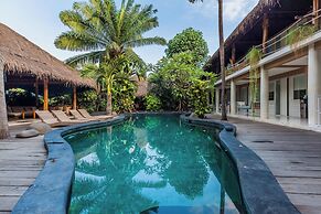 The Green Room Seminyak - Hostel