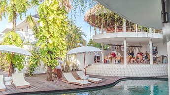 The Green Room Canggu - Hostel