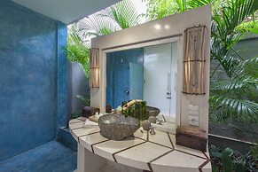 The Green Room Canggu - Hostel