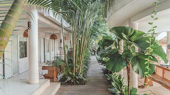 The Green Room Canggu - Hostel