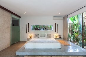 The Green Room Canggu - Hostel