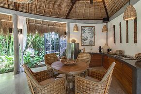 The Green Room Canggu - Hostel