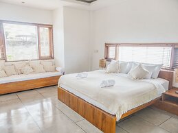 AB Villa & Apartments