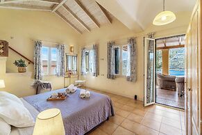 Villa Elpida