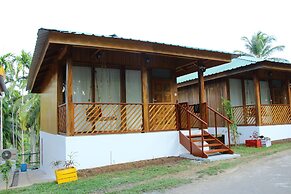 Rainforest Resort