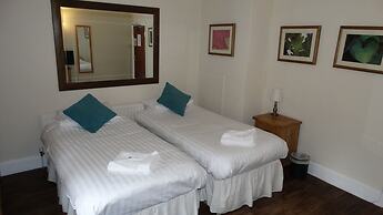 The New Forest Inn