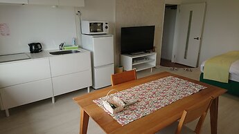 Wires Hotel