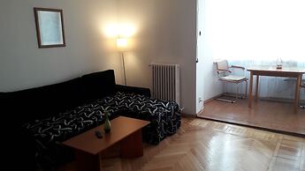 Km 0 Deluxe Apartment Old Town