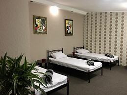 Hostel Koleso