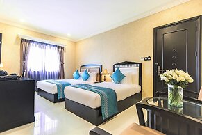 IBIZA Riverfront Da Nang Hotel