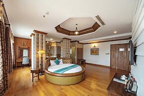 IBIZA Riverfront Da Nang Hotel