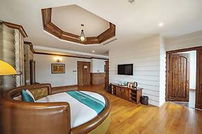 IBIZA Riverfront Da Nang Hotel