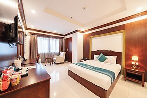 IBIZA Riverfront Da Nang Hotel